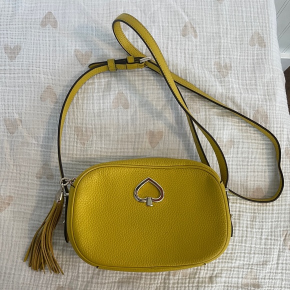 Kate Spade purse - Picture 1 of 4
